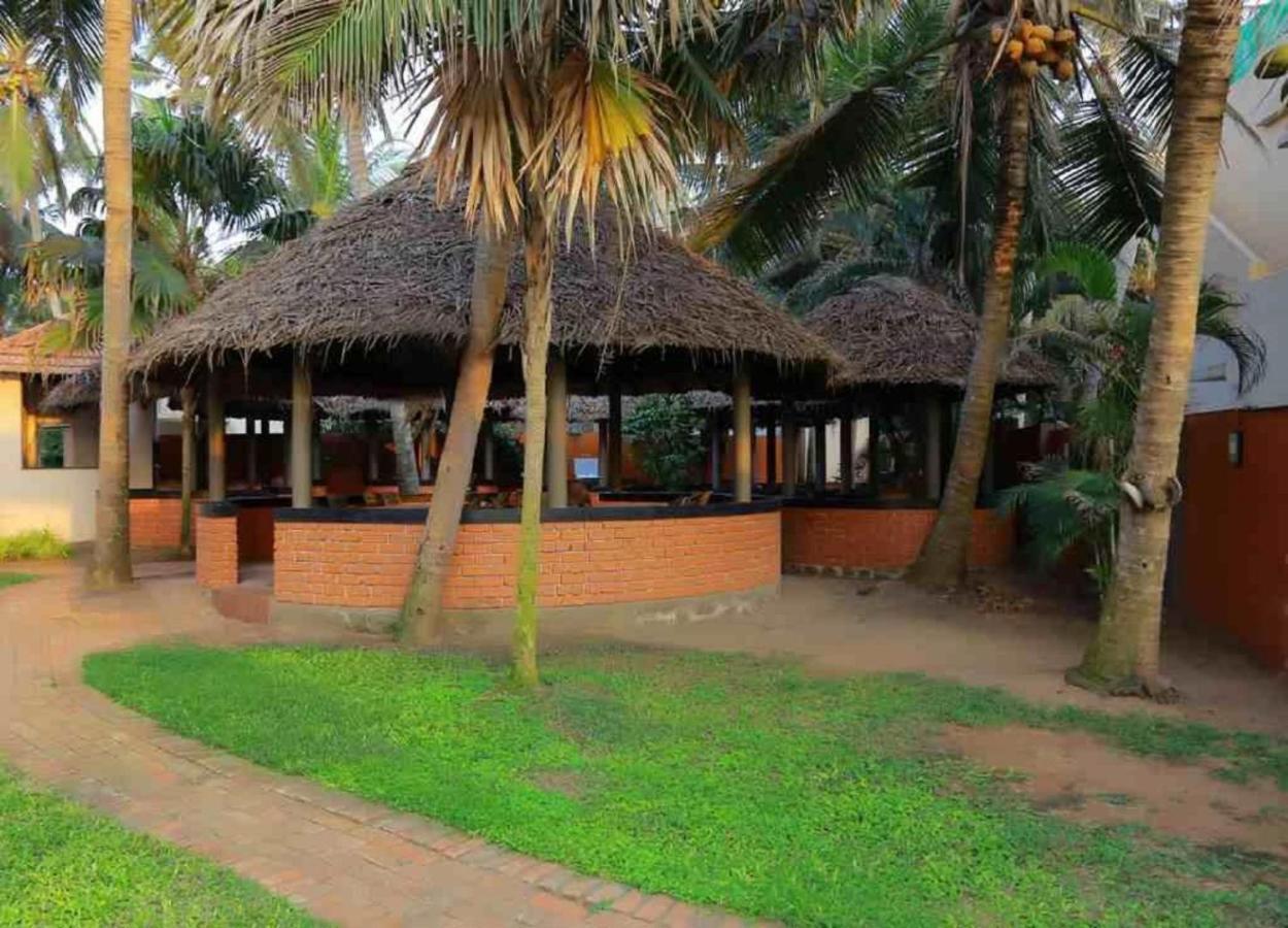 Seaface Beach Resort Kovalam Kültér fotó