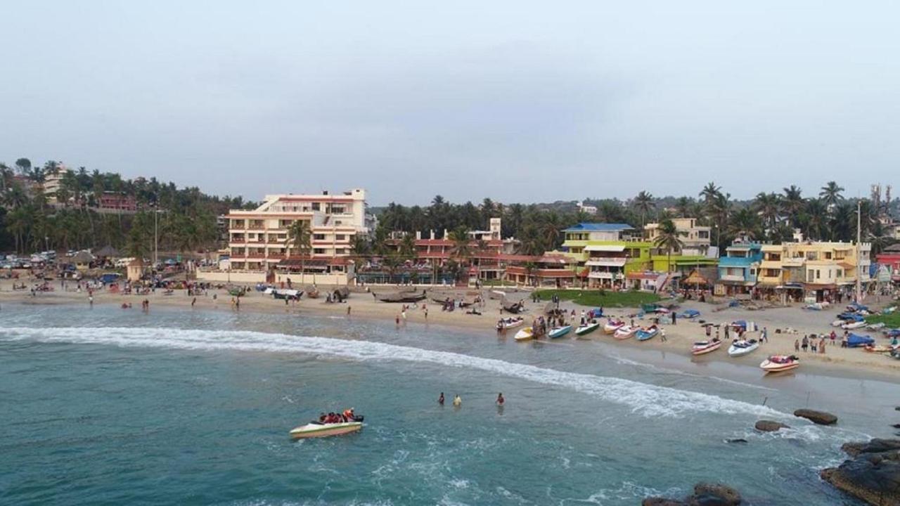 Seaface Beach Resort Kovalam Kültér fotó
