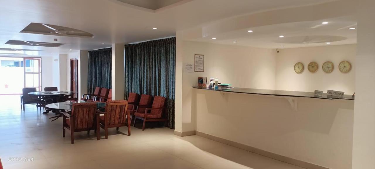 Seaface Beach Resort Kovalam Kültér fotó